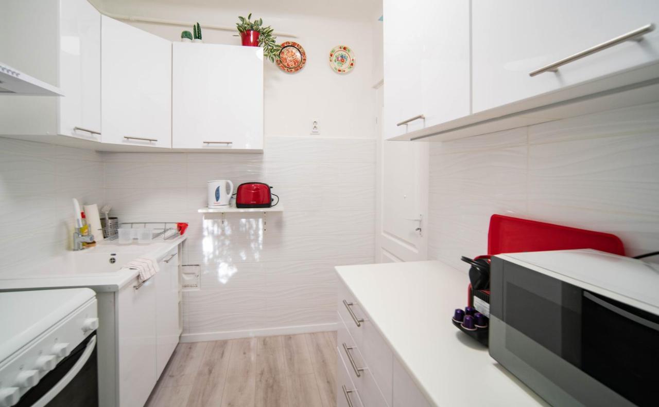 Free Parking Riverwalk Home - 4 Ppl,Wi-Fi,Ac, Tv Будапеща Екстериор снимка